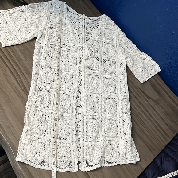 SOLITAIRE WHITE CROCHET GRANNY SQUARE OPEN KNIT CARDIGAN/KIMONO/DUSTER (M) - Picture 11 of 13